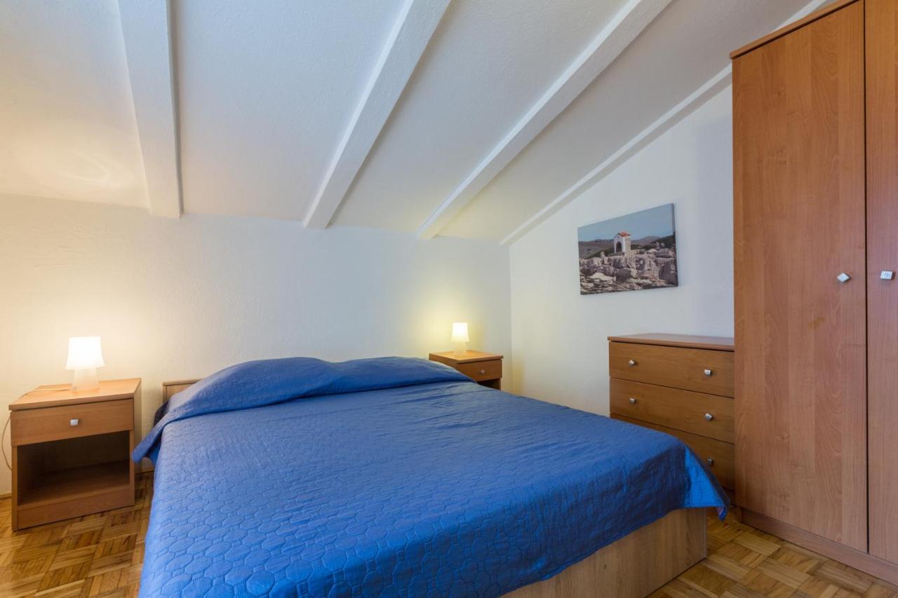Apartments With A Parking Space Karigador, Novigrad - 2534 Bagian luar foto